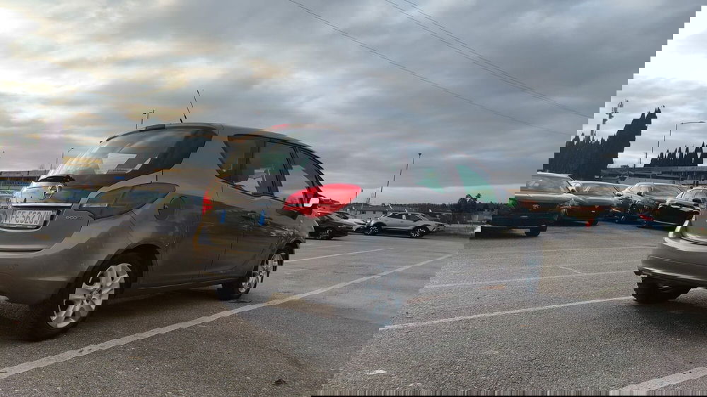 Opel Meriva usata a Firenze (9)