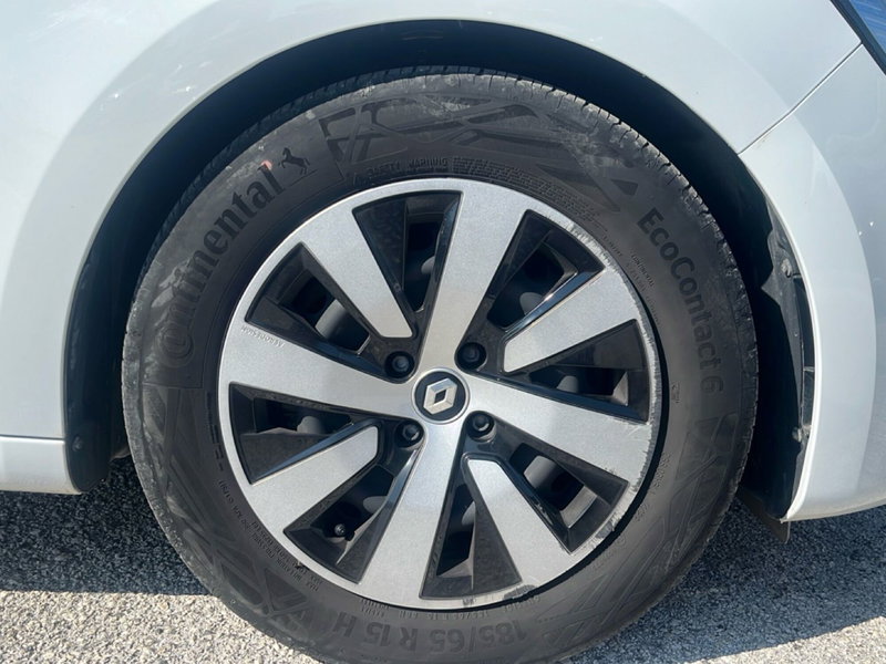 Renault Clio usata a L'Aquila (14)