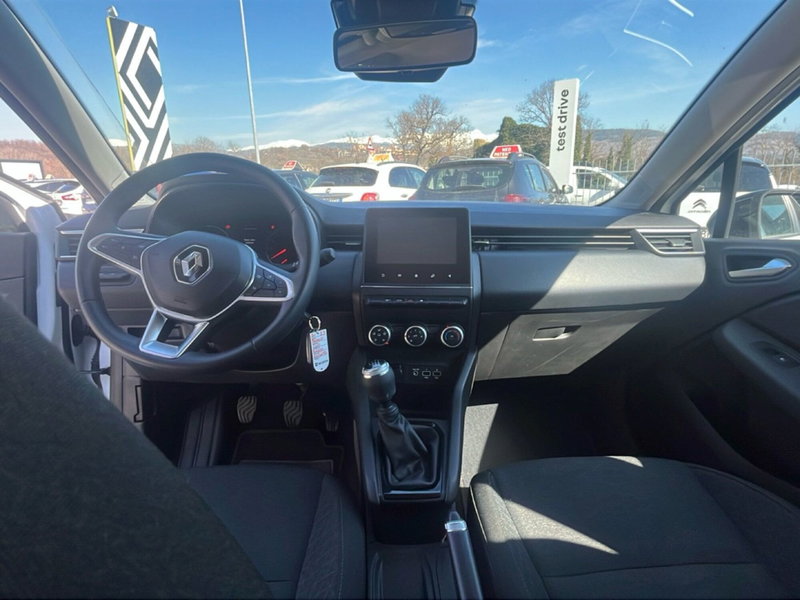 Renault Clio usata a L'Aquila (17)