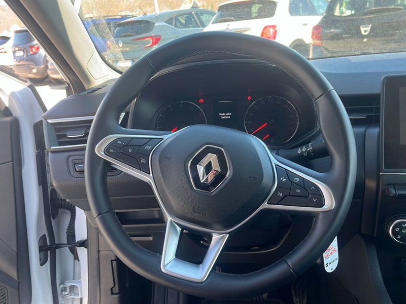 Renault Clio usata a L'Aquila (18)