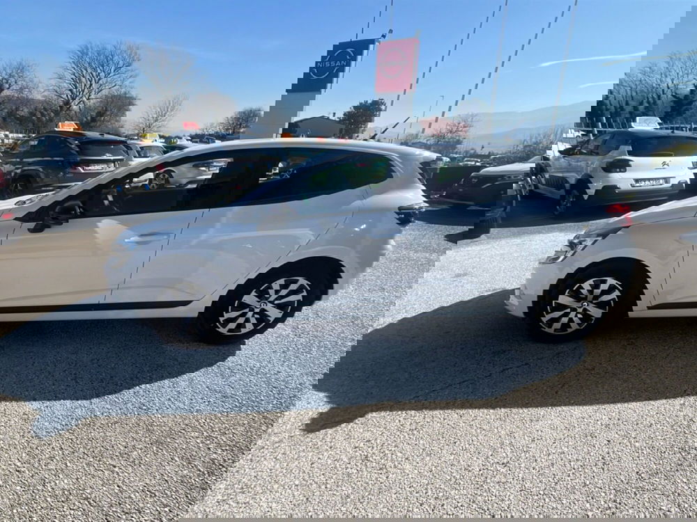 Renault Clio usata a L'Aquila (2)