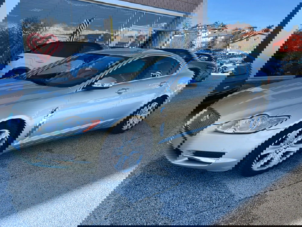 Jaguar X-Type usata a L'Aquila