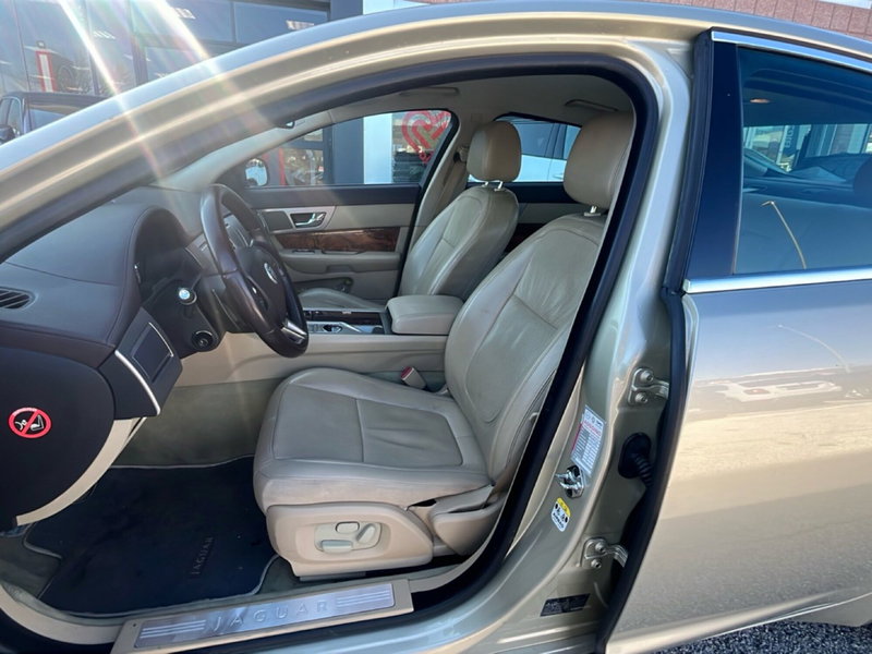 Jaguar X-Type usata a L'Aquila (11)