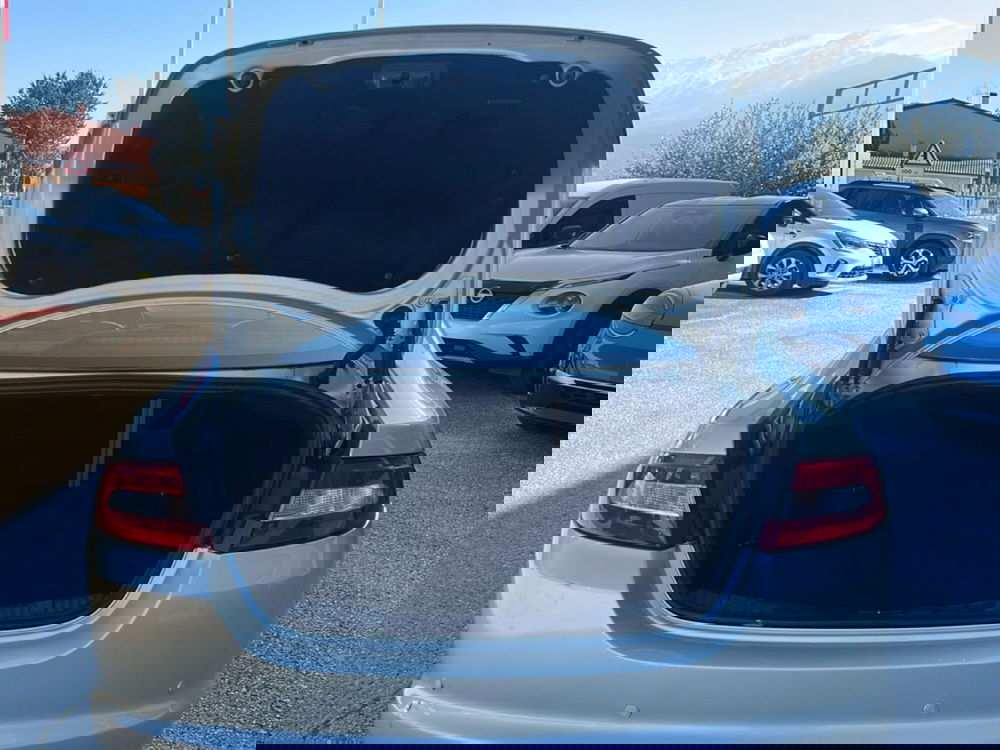 Jaguar X-Type usata a L'Aquila (19)