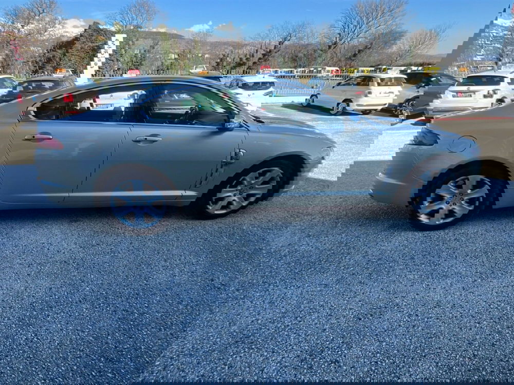 Jaguar X-Type usata a L'Aquila (6)