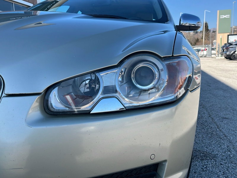 Jaguar X-Type usata a L'Aquila (8)