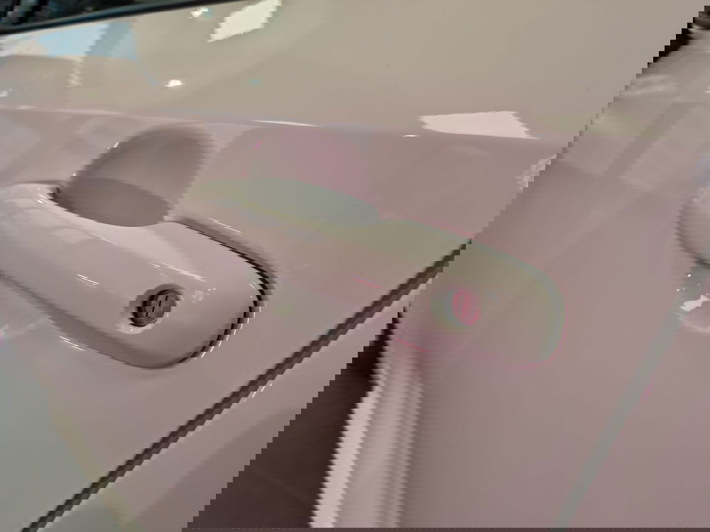 Toyota Corolla Touring Sports nuova a Catanzaro (10)