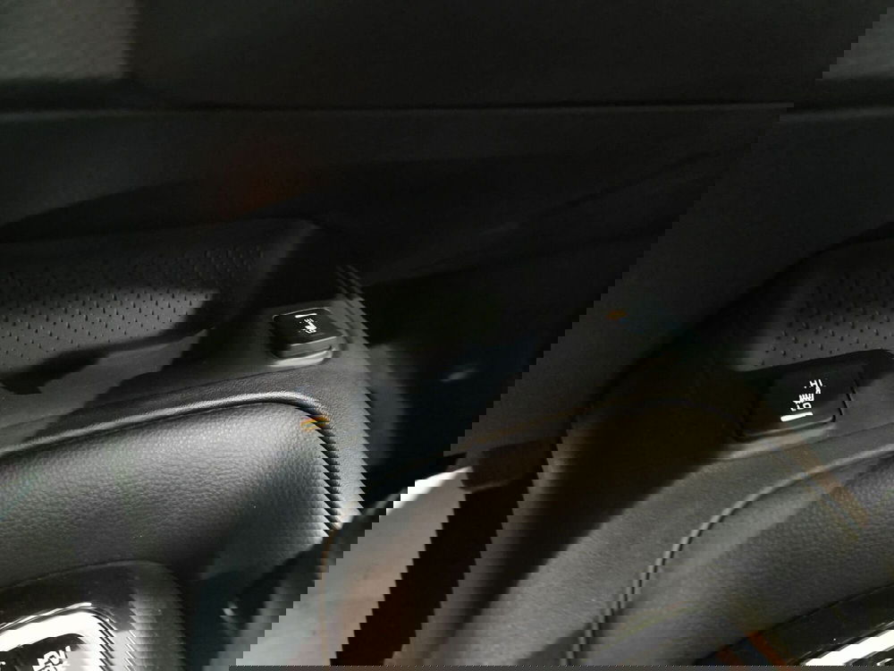 Toyota Corolla Touring Sports nuova a Catanzaro (20)