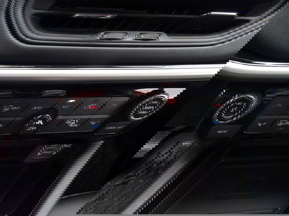 Jeep Compass usata a Lucca (12)