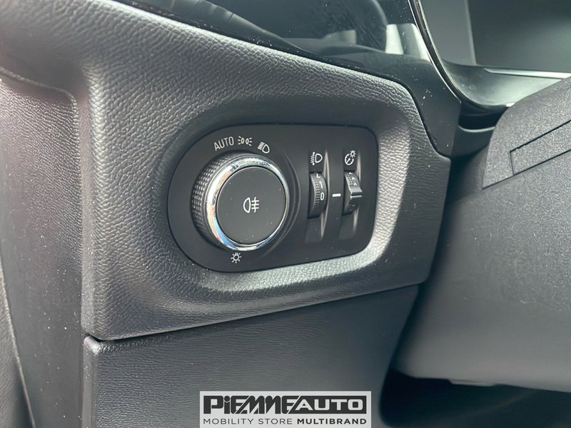 Opel Corsa usata a Parma (18)