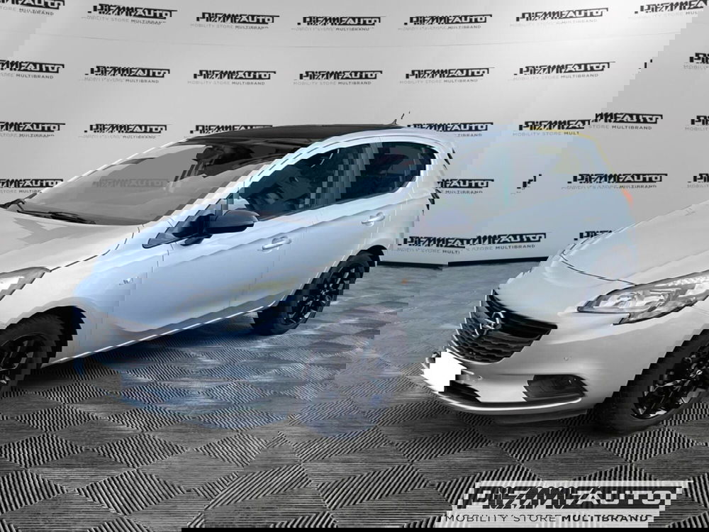 Opel Corsa usata a Piacenza