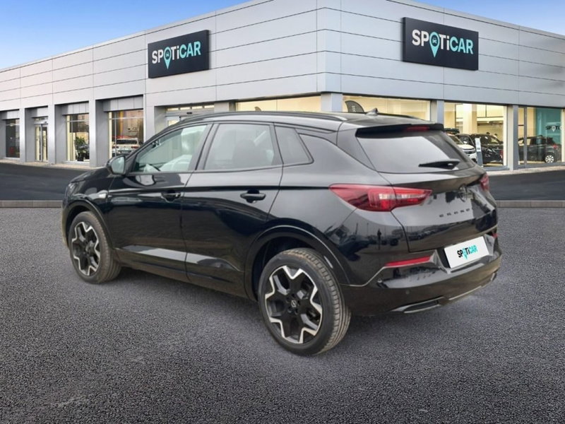 Opel Grandland usata a Foggia (7)