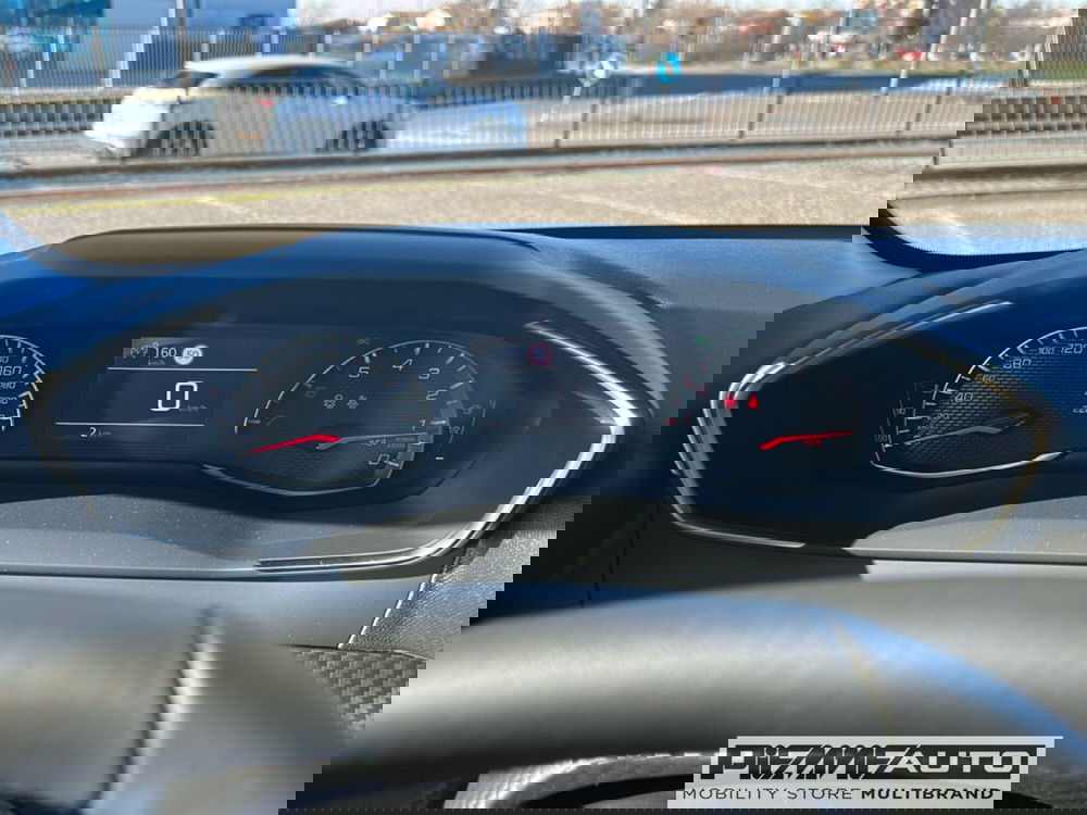 Peugeot 208 nuova a Piacenza (13)