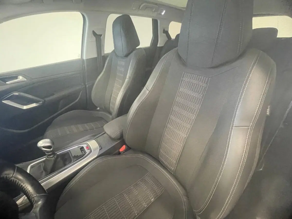 Peugeot 308 SW usata a Palermo (13)
