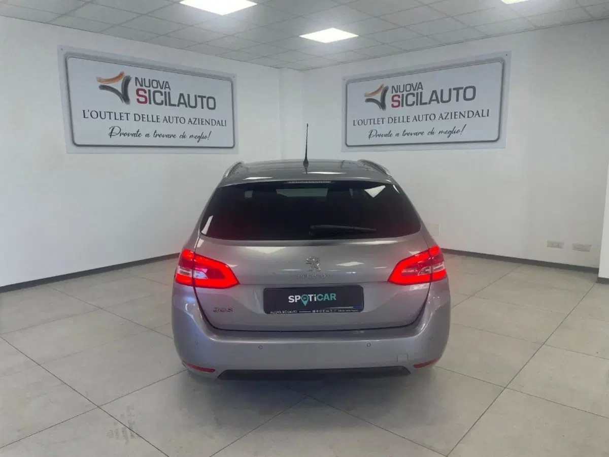 Peugeot 308 SW usata a Palermo (4)