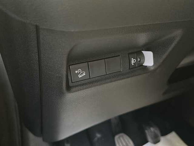 Jeep Avenger usata a Ravenna (17)