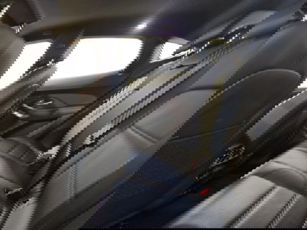 Jaguar E-Pace usata a Livorno (18)