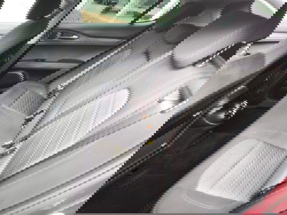 Alfa Romeo Stelvio usata a Livorno (6)