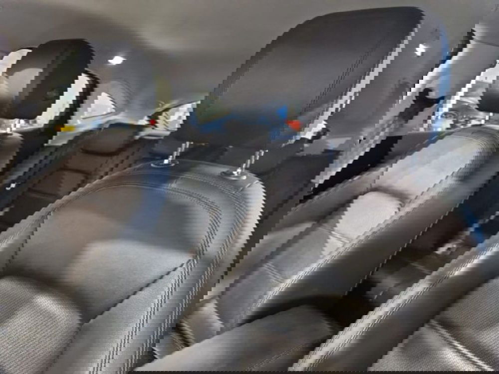 Jaguar E-Pace usata a Livorno (13)