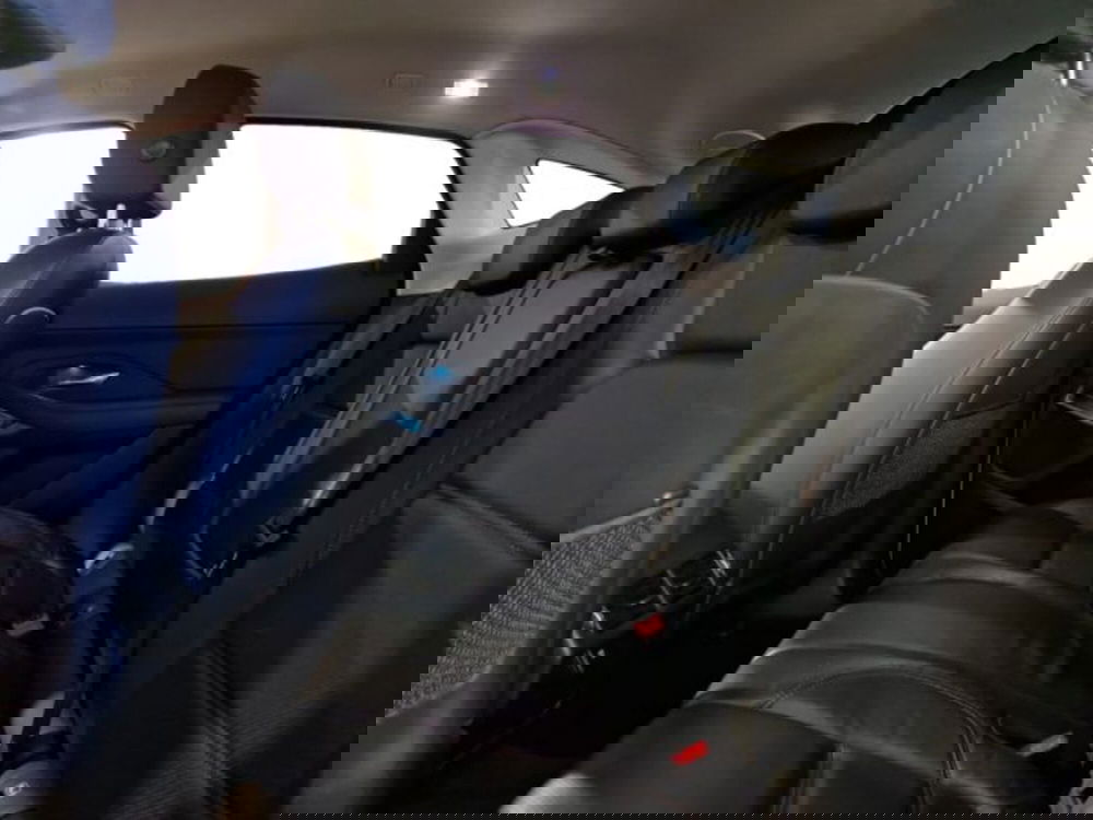 Jaguar E-Pace usata a Livorno (16)