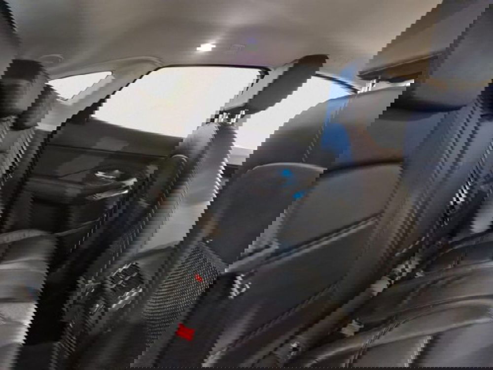 Jaguar E-Pace usata a Livorno (17)