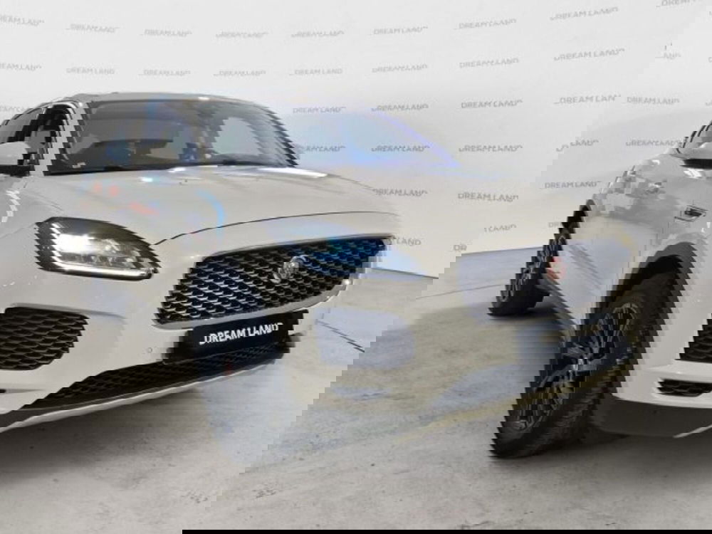 Jaguar E-Pace usata a Livorno (4)