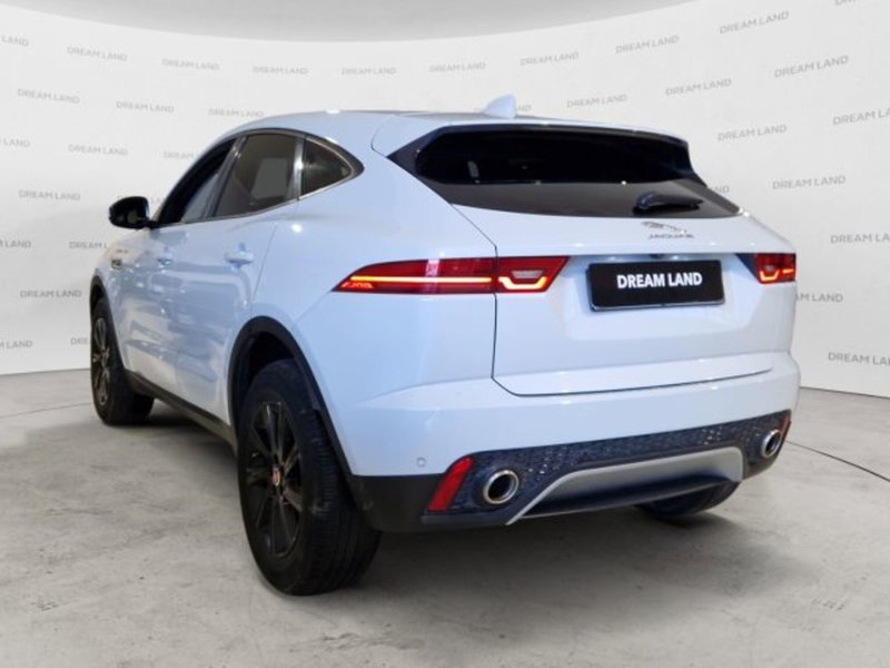 Jaguar E-Pace usata a Livorno (6)