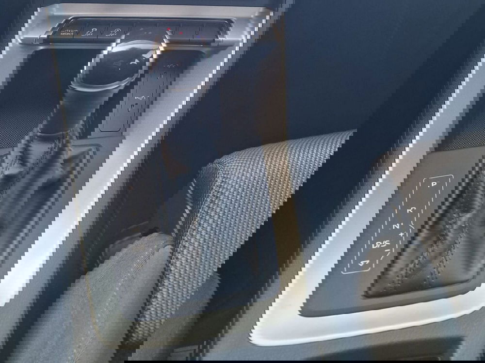 Audi Q3 Sportback usata a Bari (7)