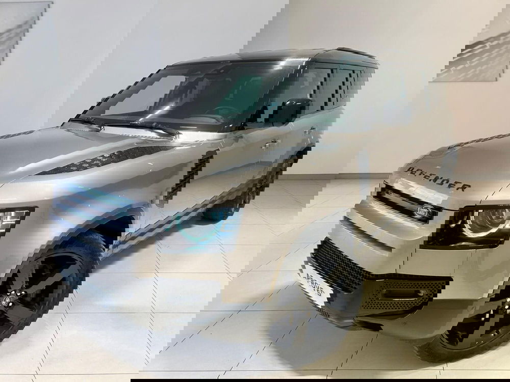 Land Rover Defender usata a Napoli