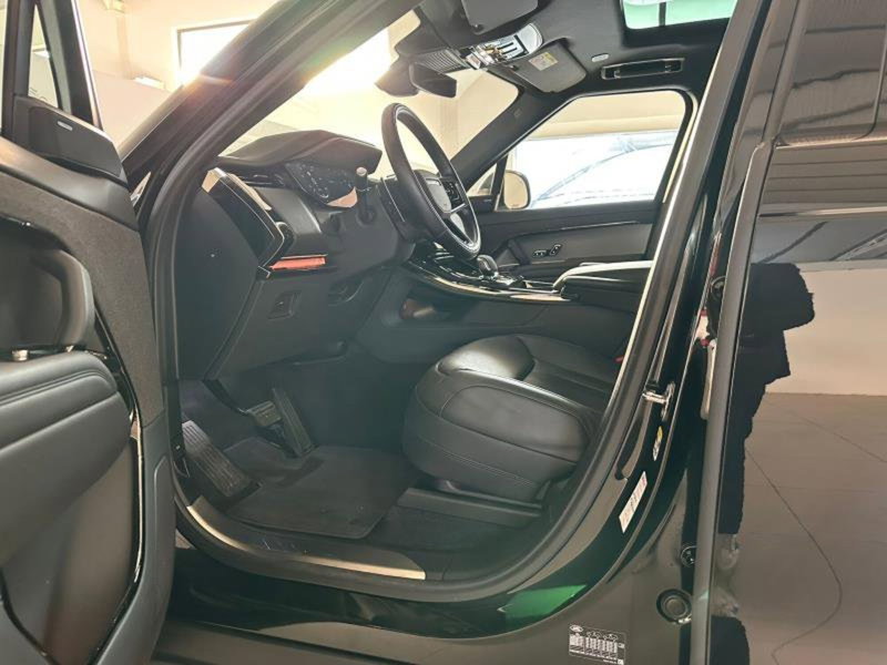 Land Rover Range Rover Sport usata a Venezia (5)