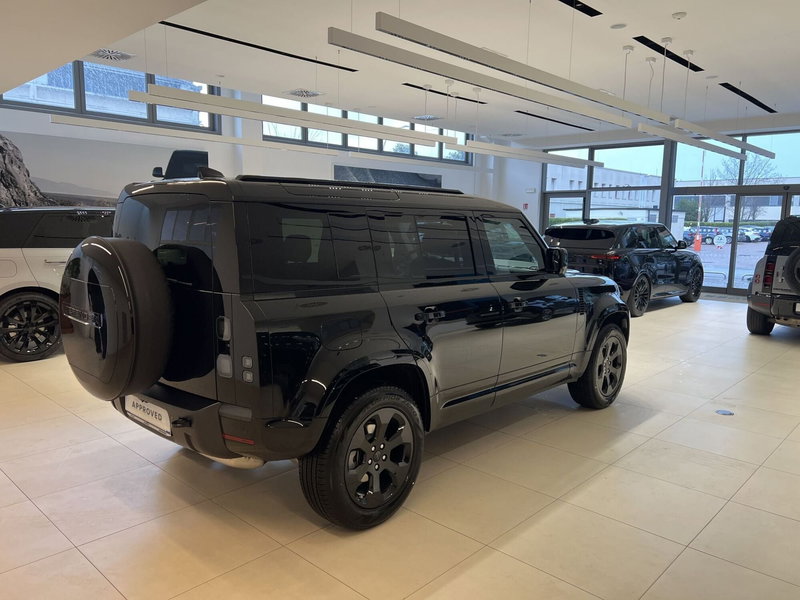 Land Rover Defender nuova a Forlì-Cesena (2)