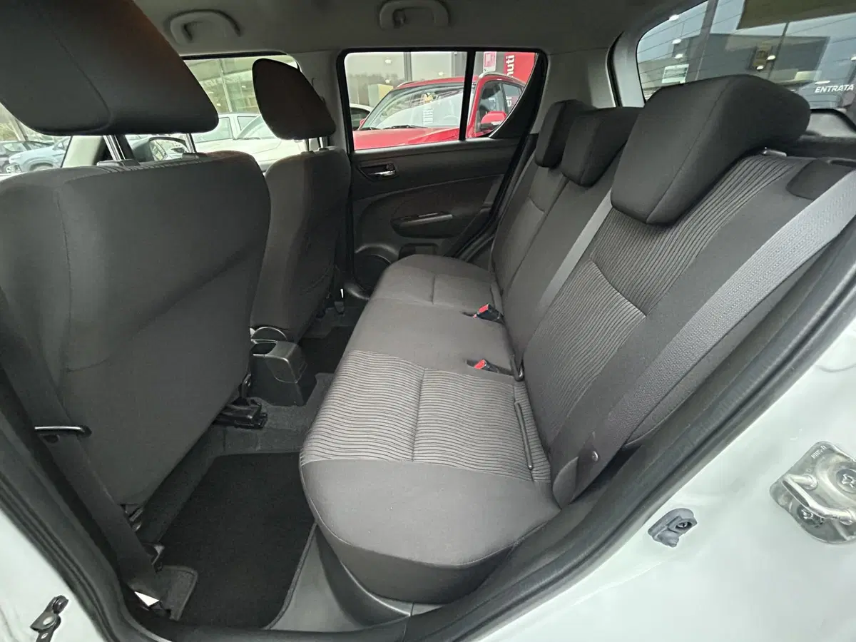 Suzuki Swift usata a Modena (15)
