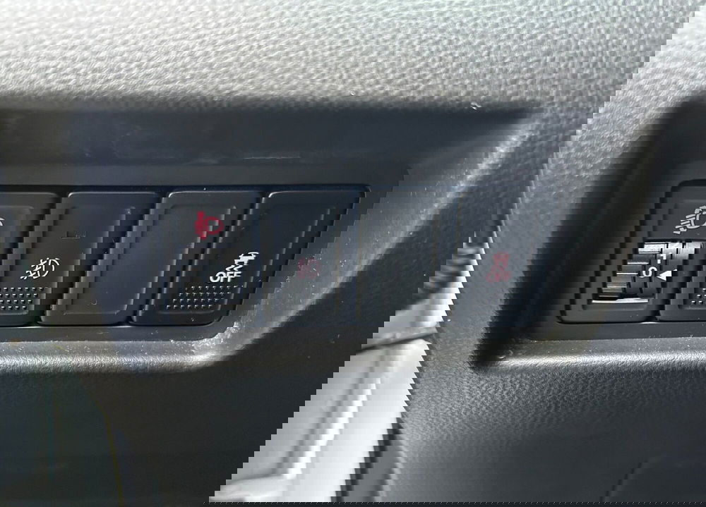 Suzuki Swift usata a Modena (9)