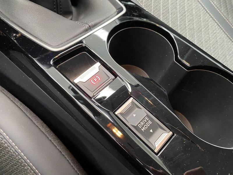 Peugeot 208 usata a Milano (13)