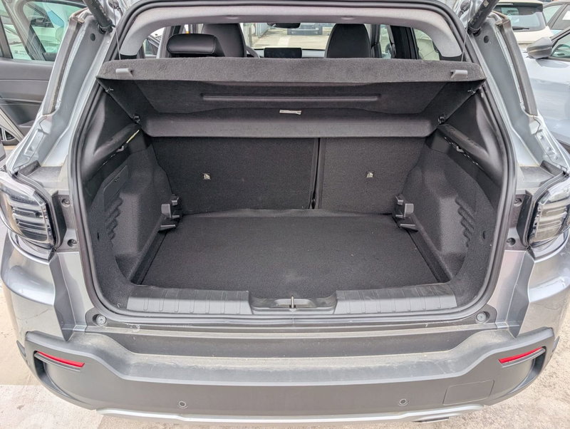 Jeep Avenger usata a Milano (5)