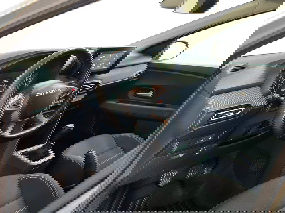 Dacia Jogger usata a Roma (15)