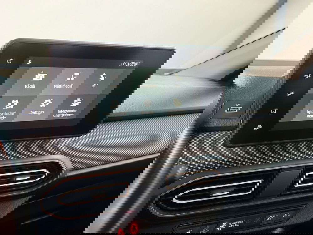 Dacia Jogger usata a Roma (17)