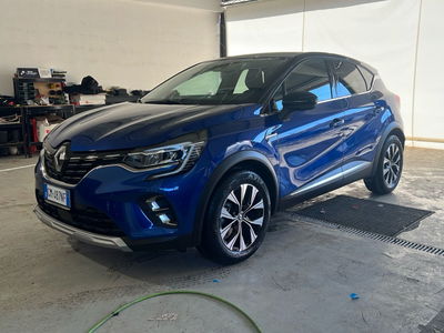 Renault Captur 1.6 full hybrid Techno 145cv auto del 2023 usata a Roma