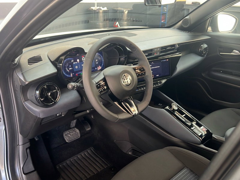 Alfa Romeo Junior usata a Roma (15)