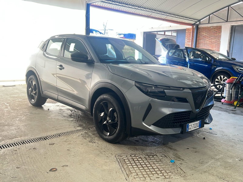 Alfa Romeo Junior usata a Roma (7)