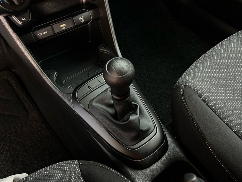 Kia Picanto nuova a Roma (16)