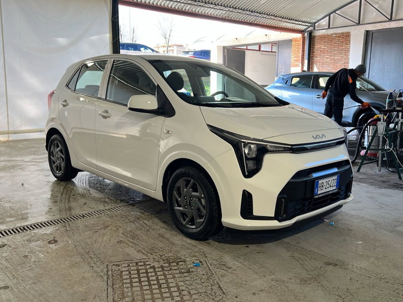 Kia Picanto nuova a Roma (7)