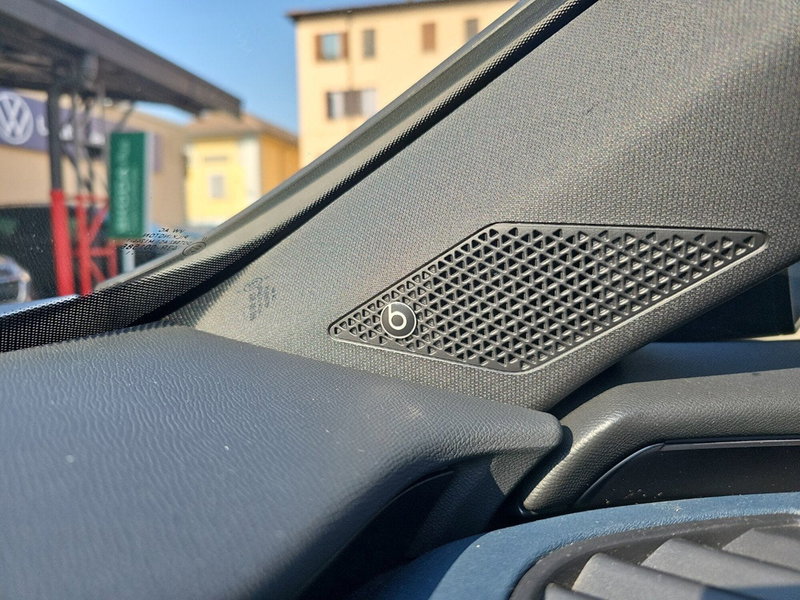 Cupra Formentor usata a Lecco (19)