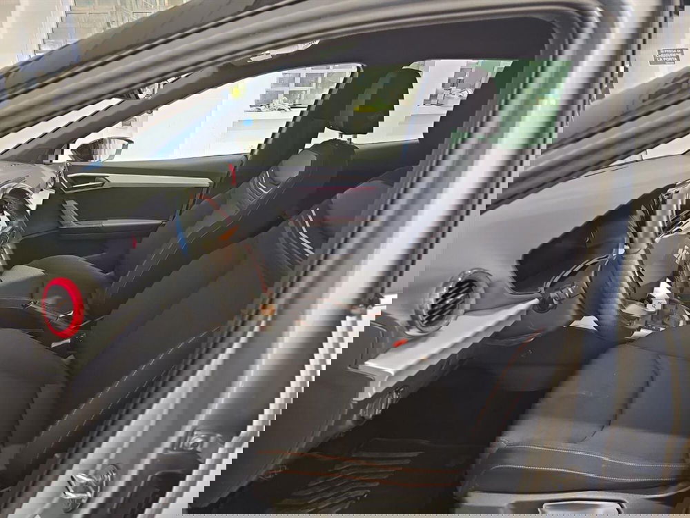 SEAT Arona usata a Lecco (10)