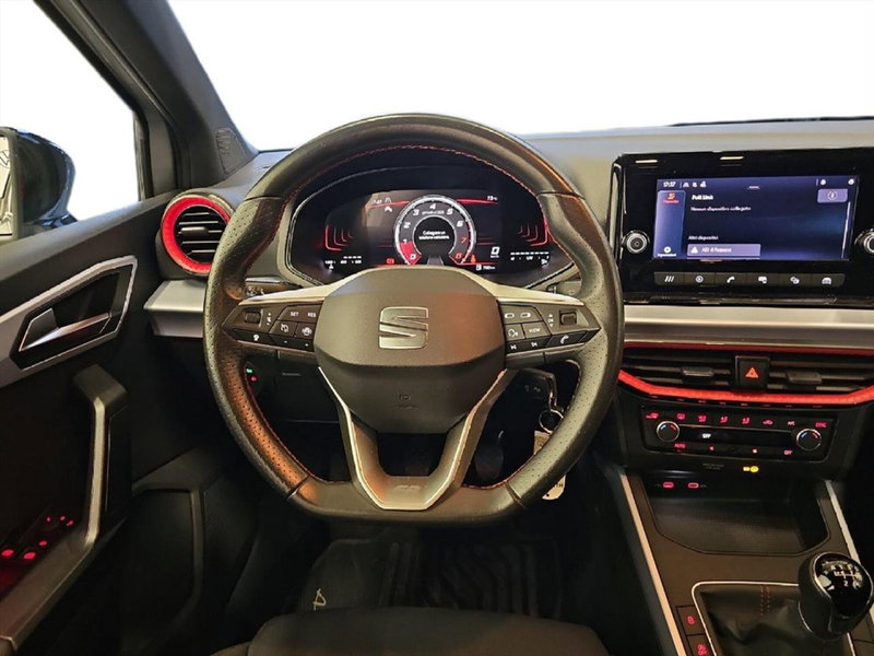 SEAT Arona usata a Lecco (9)