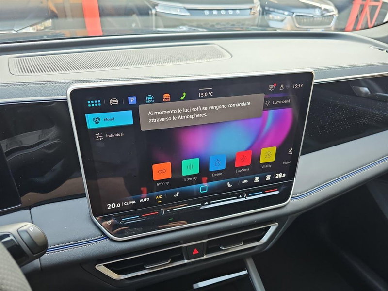 Volkswagen Tiguan usata a Lecco (16)