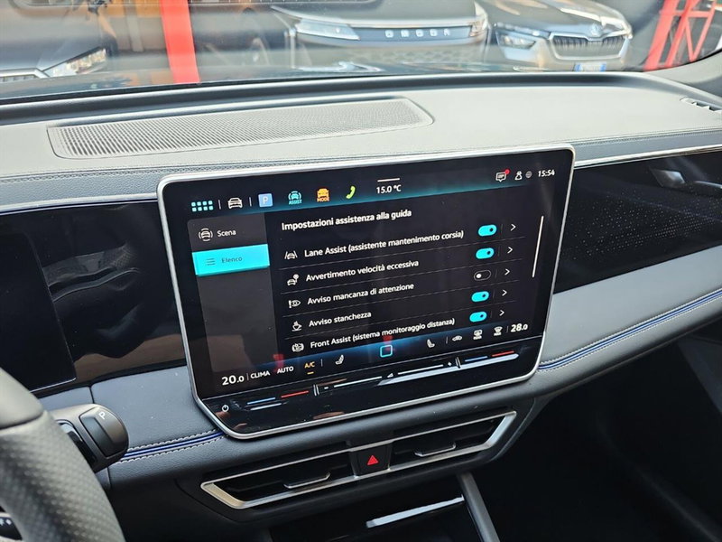 Volkswagen Tiguan usata a Lecco (17)