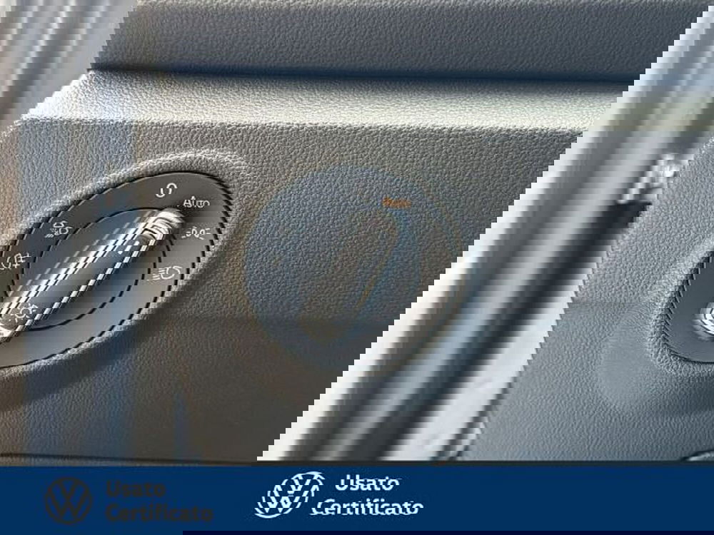 Volkswagen T-Roc usata a Vicenza (14)