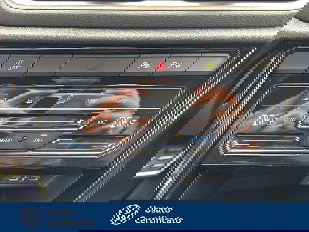 Volkswagen T-Roc usata a Vicenza (18)