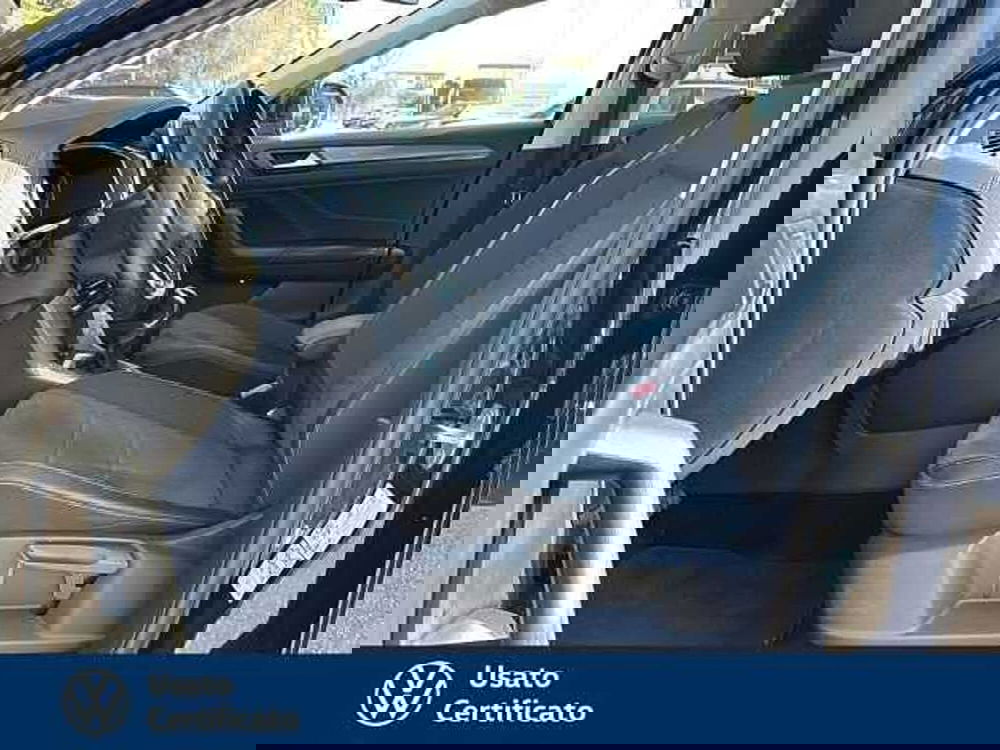 Volkswagen T-Roc usata a Vicenza (8)